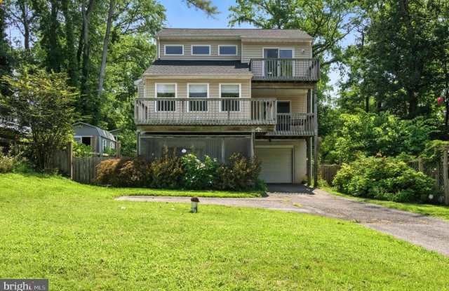 3241 HENSON AVENUE photos photos