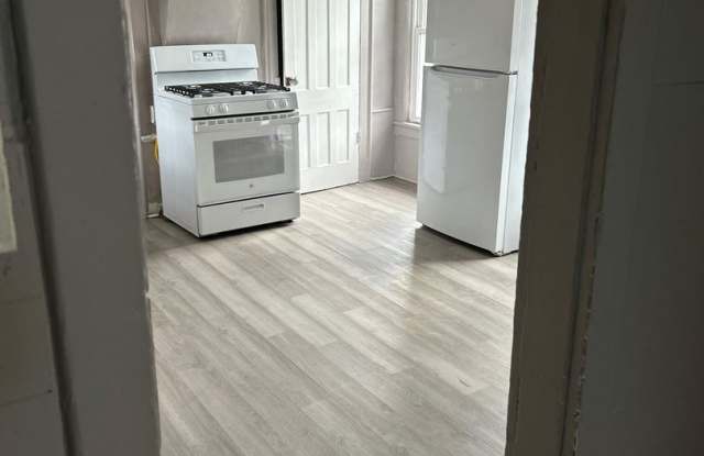 104 Steuben St - 104 Steuben Street, Syracuse, NY 13208