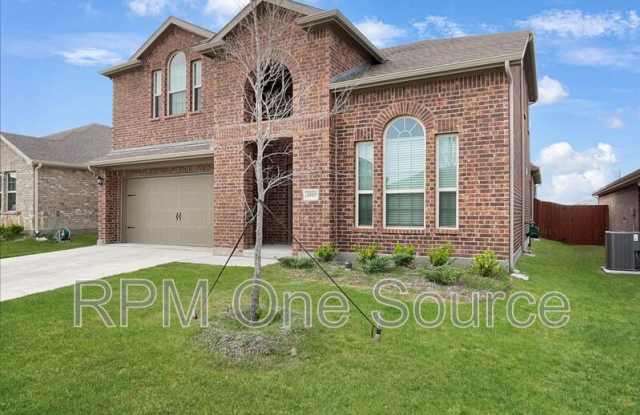 4009 Savoy Way photos photos