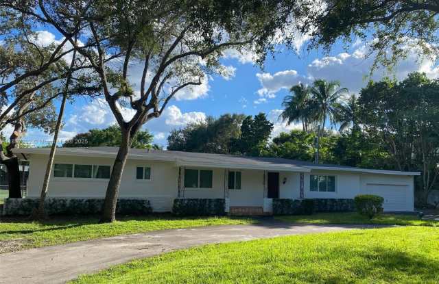 5920 SW 114th Ter photos photos