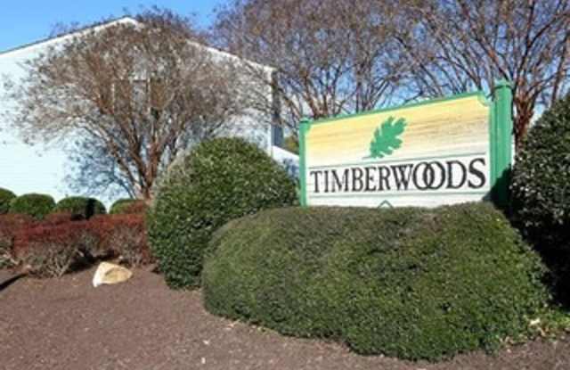 Spacious 3-Bedroom Townhome in Newport News – Utilities Included & Pet Friendly! Gallery 1