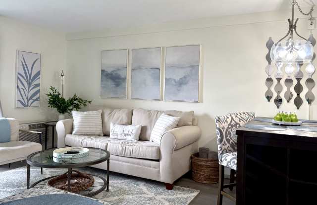 178 Treetop Circle Gallery 3