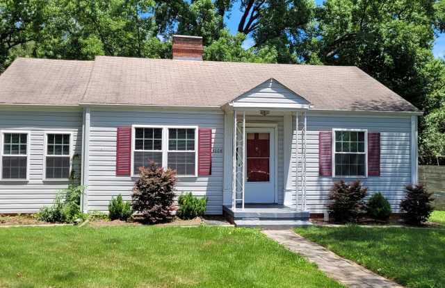 3008 Peebles Dr photos photos