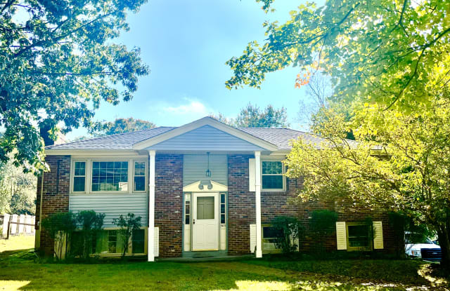 385 Hartford Avenue photos photos