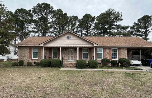 2318 Alyson Drive N photos photos