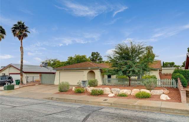1120 Fuente Way - 1120 Fuente Way, Boulder City, NV 89005