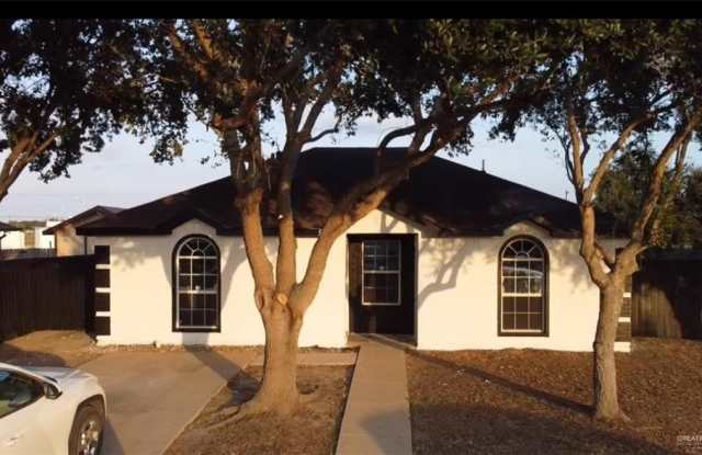5204 Azalea Avenue photos photos