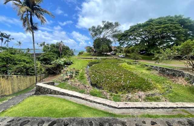 Gorgeous 2 Bedroom / 1 Bath in Waikane photos photos