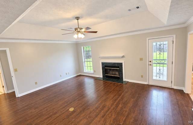 3606 Farmfield Lane Gallery 2