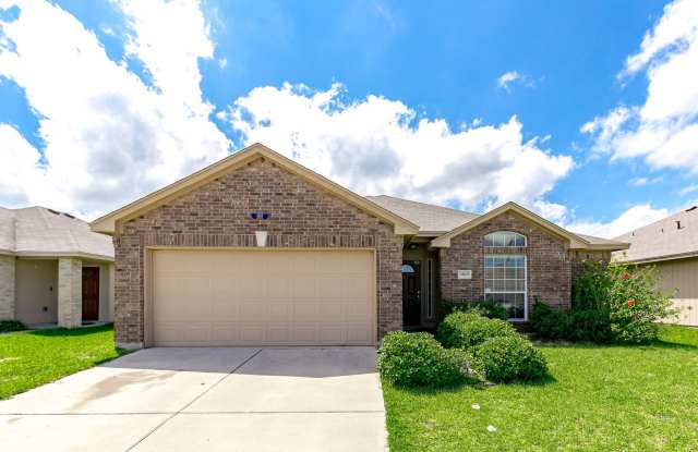 3809 Los Arroyos - 3 Bed/ 2 Bath - $1895/month photos photos