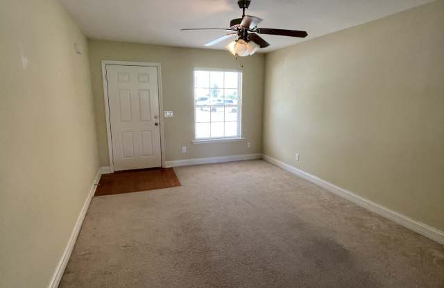 4245 Aurora Circle Gallery 3