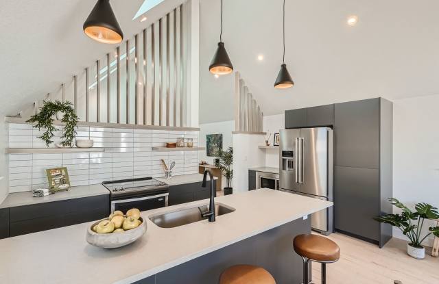 Live Green on Dahlia-FULLY SOLAR POWERED Home Near Cherry Creek! photos photos