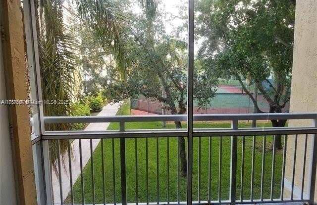 8540 SW 212th St - 8540 Southwest 212th Street, Cutler Bay, FL 33189
