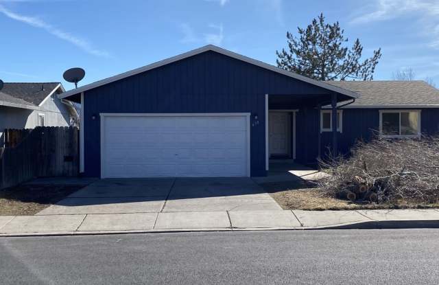 630 Cameron Way - 630 Cameron Way, Susanville, CA 96130