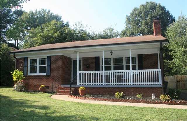 2927 Wicklow Place - 2927 Wicklow Place, Charlotte, NC 28205