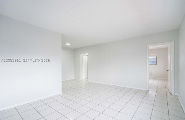7315 Harding Ave Gallery 3