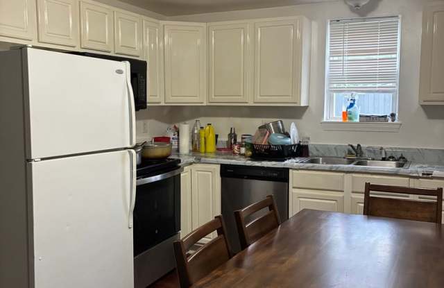 McKeon Park Apartments photos photos