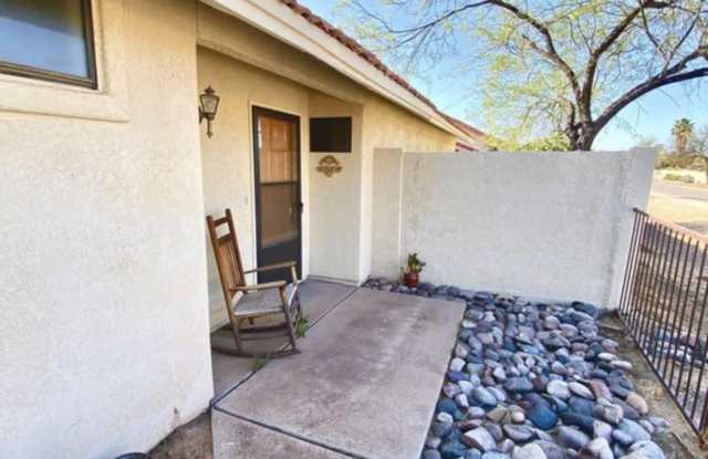 200 East Belcourte Place - 200 East Belcourte Place, Oro Valley, AZ 85737