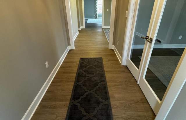 19420 TUSCARORA CROSSING DRIVE Gallery 2