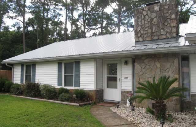 New Listing photos photos