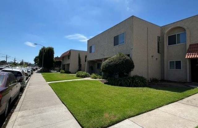Location! Location! 6831 Alvardo Road Unit #6- Must See! Gallery 3