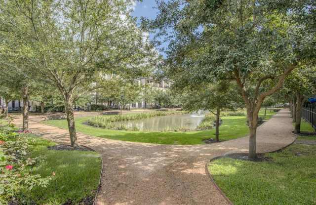 1728 Upland Lakes Gallery 4