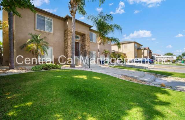5 Bedroom/3 Bath Home Near Airport and Amazon Warehouse - $2850 Per Month! Gallery 3