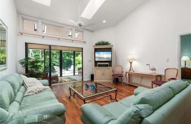 6658 Trident Way Gallery 3
