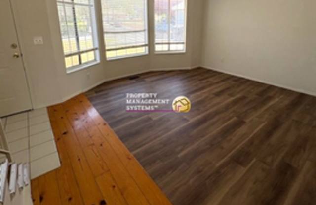 4 Bedroom Home for Rent in Kearns! Gallery 4