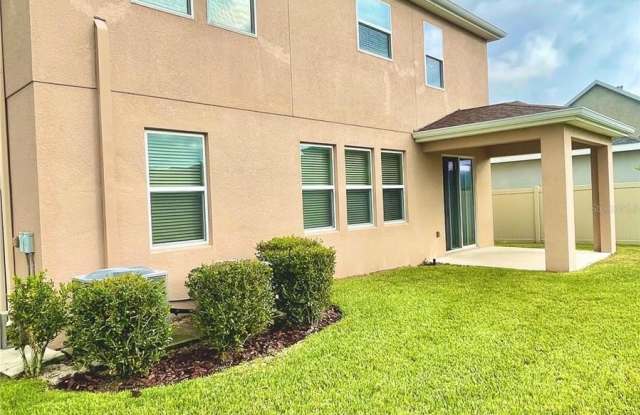 21648 SOUTHERN CHARM Drive Gallery 2