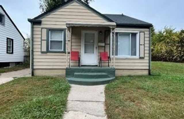 655 E Beverly Avenue - 655 East Beverly Avenue, Pontiac, MI 48340