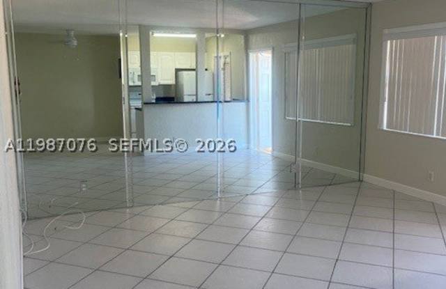 5050 Bayview Dr Gallery 4