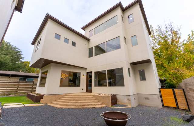 Gorgeous 4 bedroom, 5 bathroom House in Bouldin Creek! photos photos