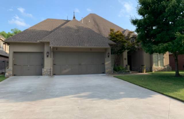 GORGEOUS Legacy Park 4+ Bedroom 3.5 Bath 3 Car Garage - Jenks SE Schools! photos photos