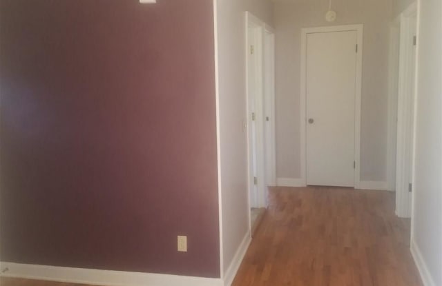 1640 Olive Gallery 4