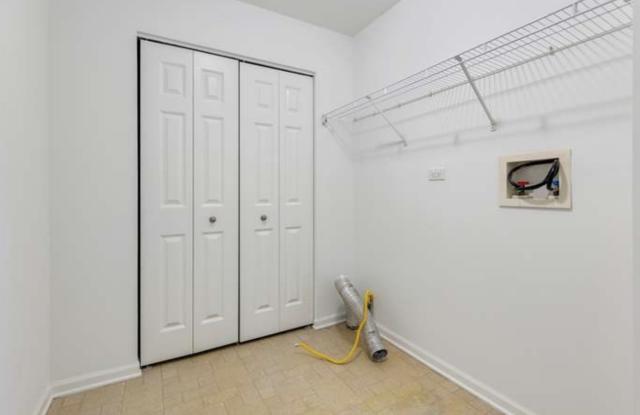 1972 Fountain Grass Circle - 1972 Fountain Grass Circle, Bartlett, IL 60103