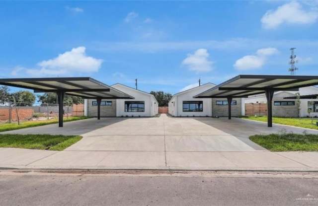 412 Sparrow Road unit: 1 photos photos