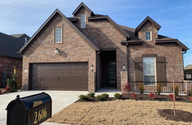 2606 SW Nottingham Ave - 2606 Southwest Nottingham Avenue, Bentonville, AR 72713