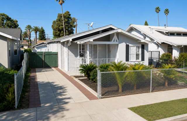 4187 Denker Ave photos photos