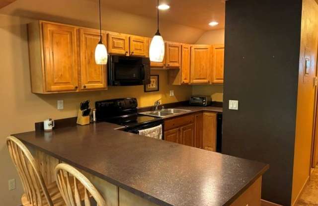Long Term Rental- Woodbridge 306 Gallery 3
