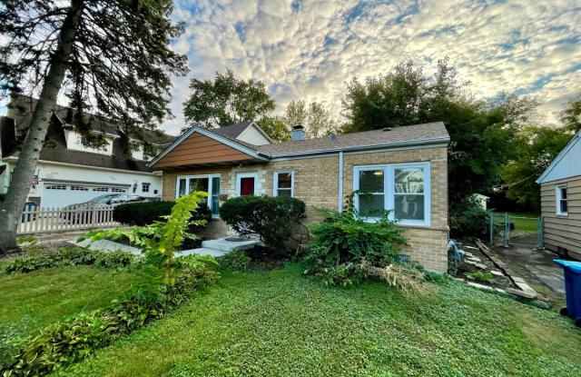 3920 Washington - 3920 Washington Street, Downers Grove, IL 60515