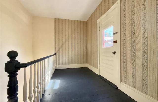 51 Barton Street Gallery 4