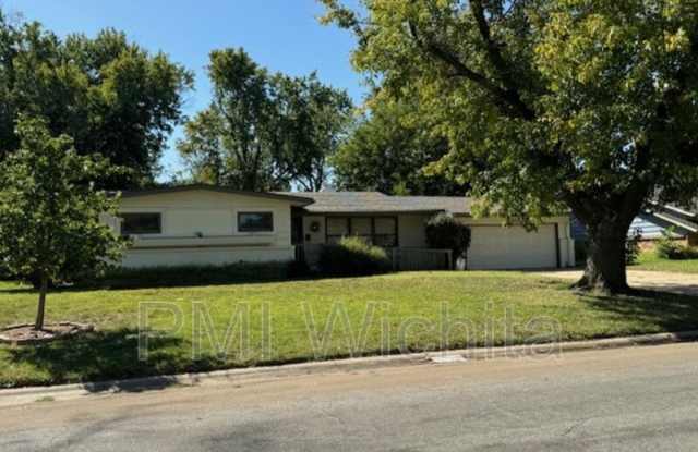 9315 West 9th Street North - 9315 West 9th Street North, Wichita, KS 67212