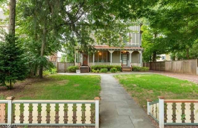 23 Franklin Pl - 23 Franklin Place, Morristown, NJ 07960