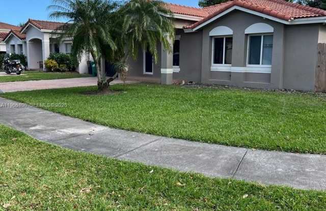 11320 SW 245th St photos photos