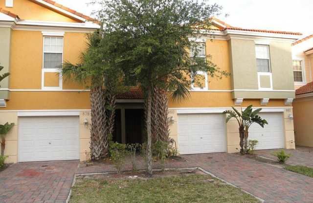880 Pipers Cay Drive - 880 Pipers Cay Drive, Palm Beach County, FL 33415