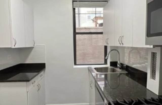 66 W 12th St Gallery 2
