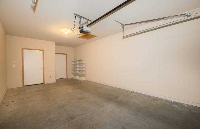 201 E Karla Gallery 2