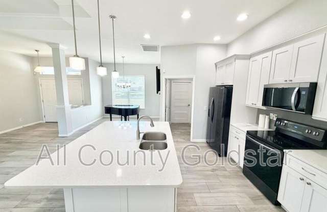 4443 Cinderella Cir Gallery 3