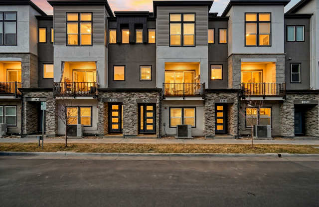 2272 Old Rail Way - 1 photos photos